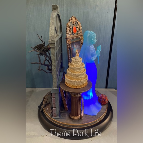 Disney Parks Constance Hatchaway ''The Bride'' Haunted Mansion Figure Figurine - Picture 5 of 5